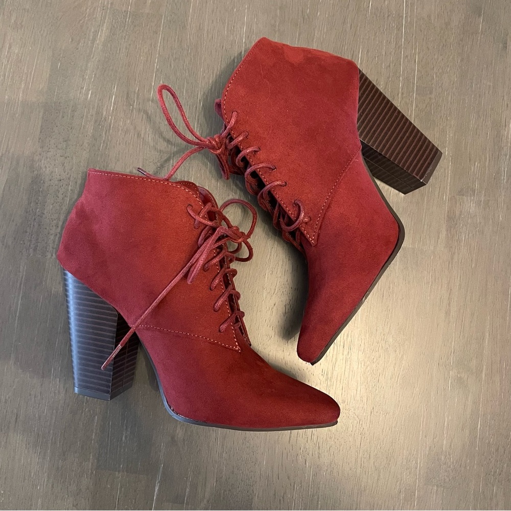 SHOEDAZZLE DAISY LACE UP BOOTIE